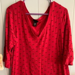Deep Red V-neck Bow Quarter Length Sleeve shirt